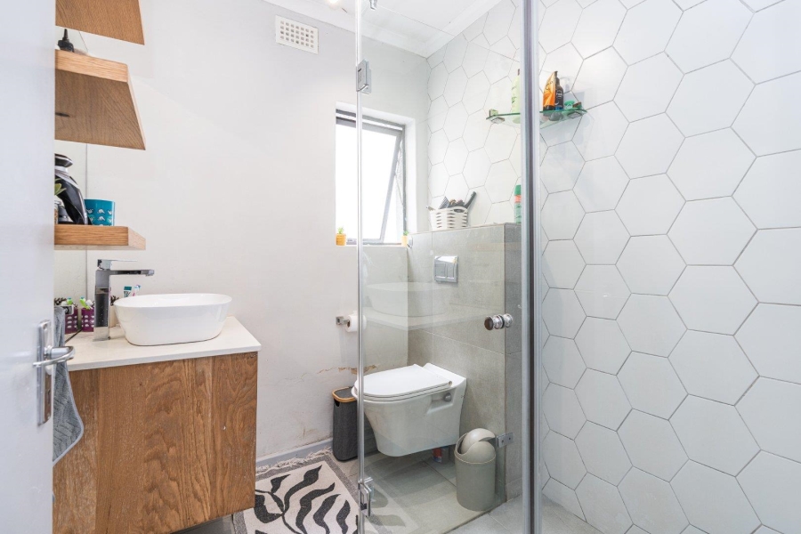 2 Bedroom Property for Sale in Royal Ascot Western Cape